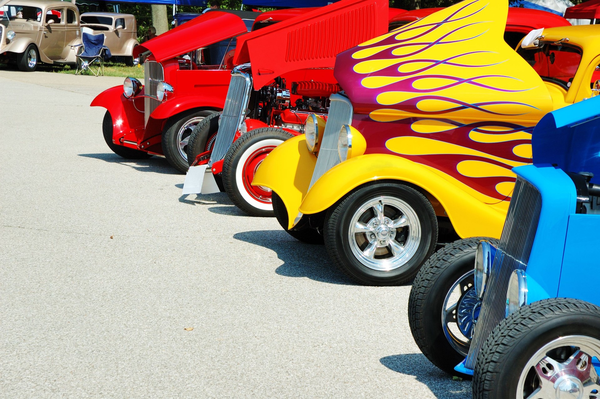 Line of Streetrod and Hotrod Cars at Car Show